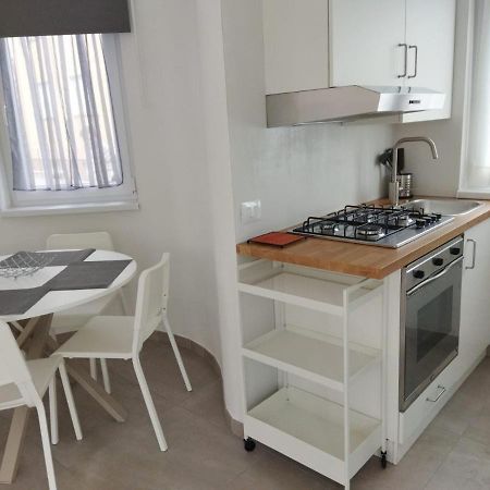 Riva'S Slim House 2 Lejlighed Eksteriør billede