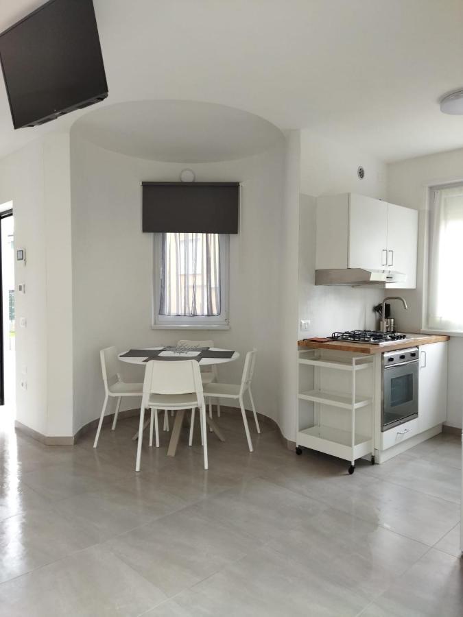 Riva'S Slim House 2 Lejlighed Eksteriør billede
